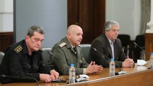 Извънреден брифинг МС