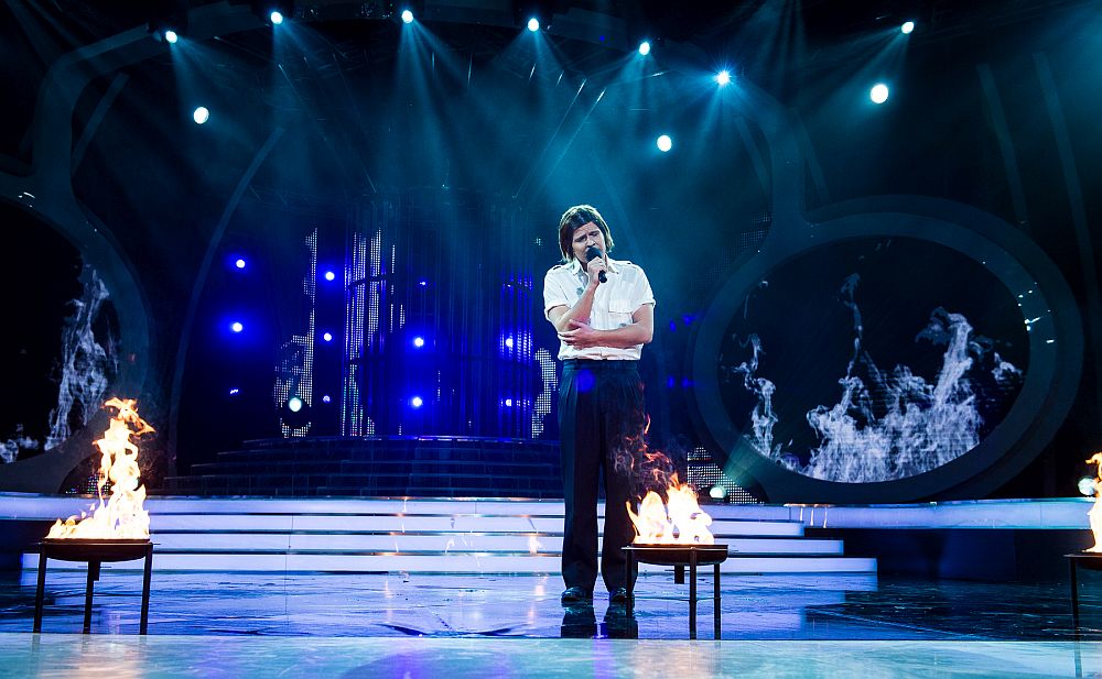 Анди като Петър Чернев