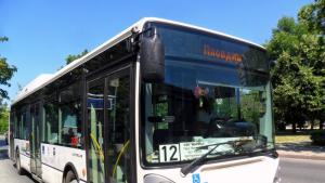 Пътничка пострада при рязко спиране на автобус от междуградски транспорт