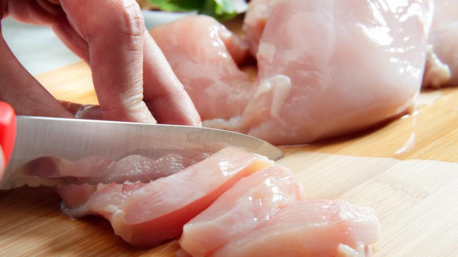Над 30 т пилешко месо със салмонела от Полша беше спряно