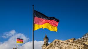 През 2021 година близо 131 600 чужденци са взели германско