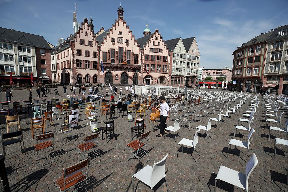 Протестът на празните столове в Германия