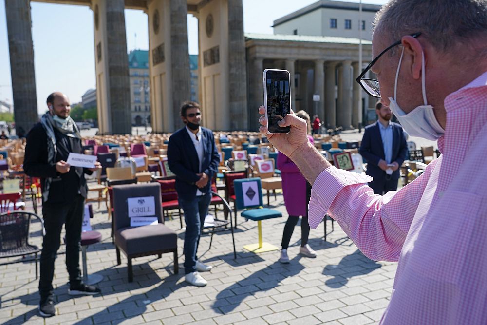 Протестът на празните столове в Германия