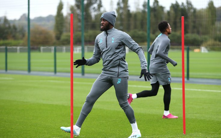 Ндомбеле мисли само и единствено за бъдеще в Лондон