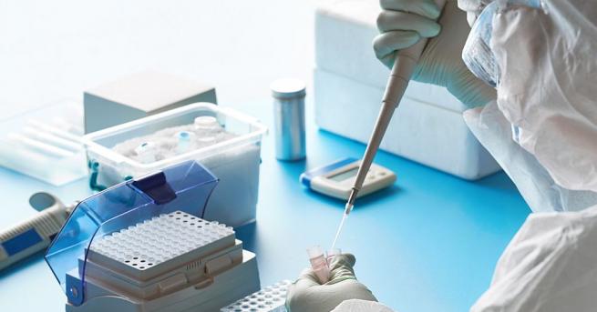 САЩ даряват на България най бързото и надеждно оборудване за тестване