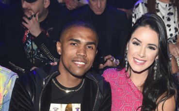 Освен че играе за хегемона в Италия Ювентус Дългас Коща