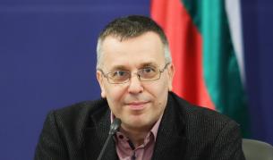 Доц. Димо Димов, секретар на Националния оперативен щаб