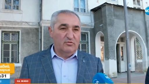  Кметът на с. Литаково Пешо Младенов 