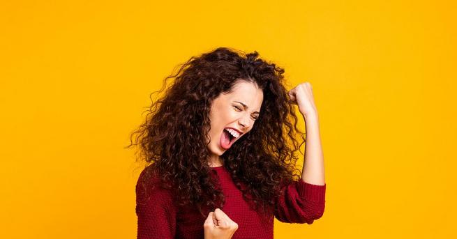 Хитове на Queen Bee Gees и Рик Астли са сред