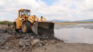 дига Перник