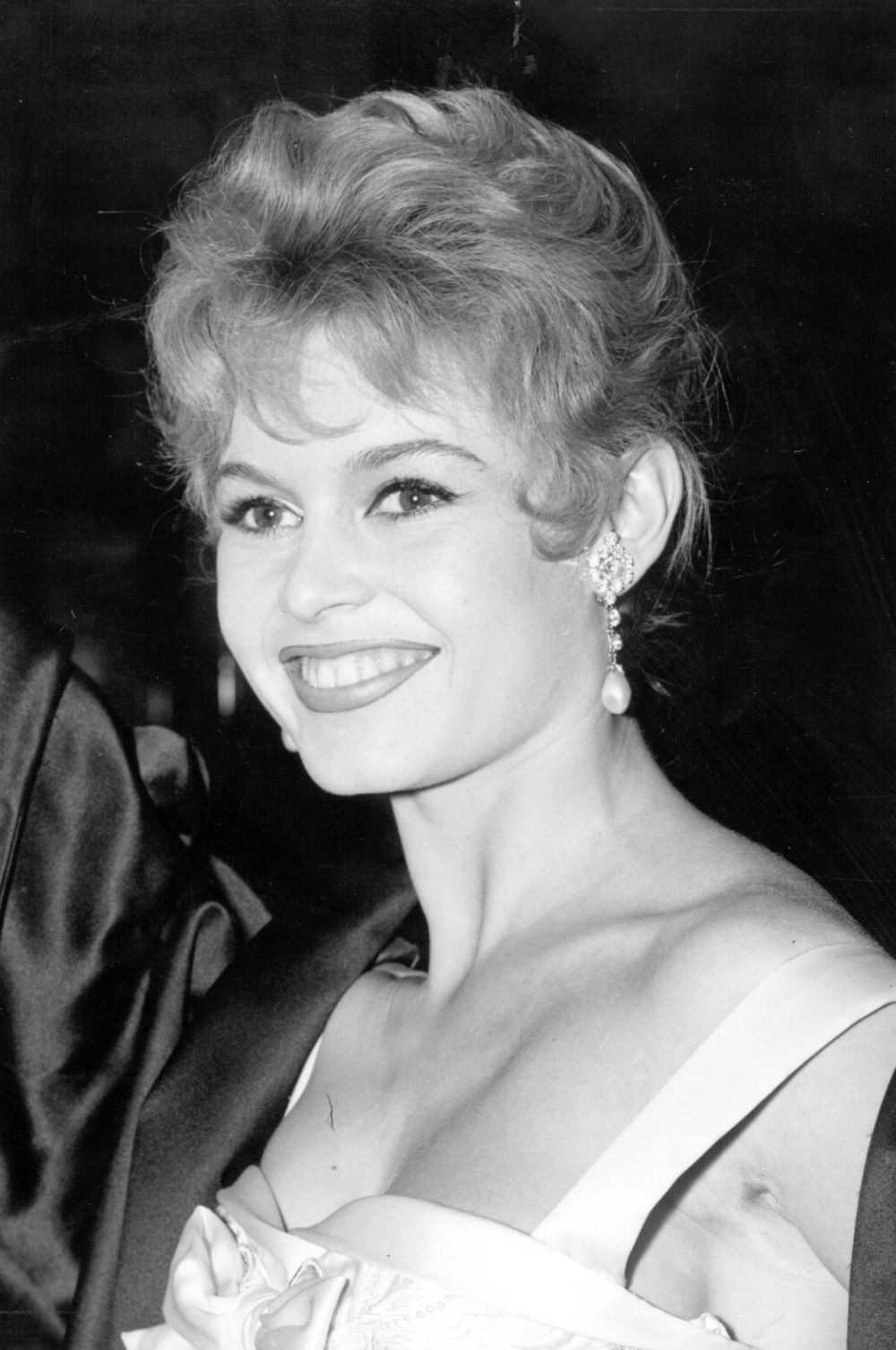 Неповторима красавица и секс символ от 50-те години - Брижит Бардо