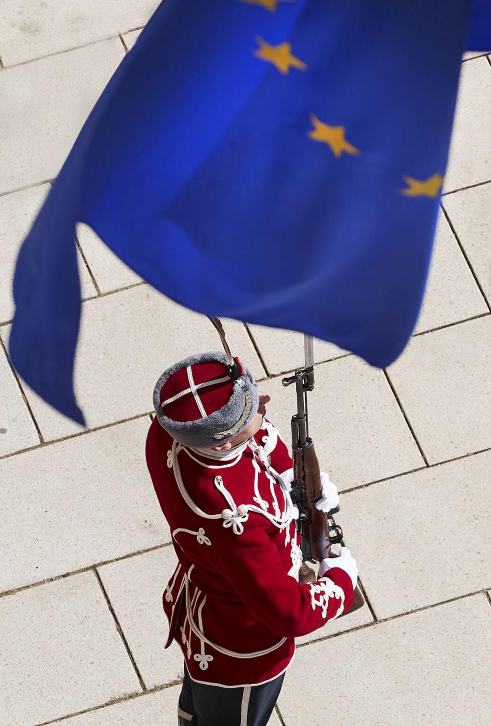  Румен Радев гала знаме Европейски Съюз 