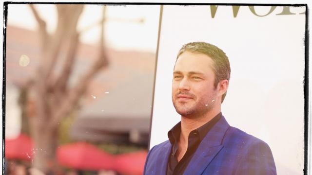 Чаровният актьор, пленил за кратко сърцето на Лейди Гага (ГАЛЕРИЯ)