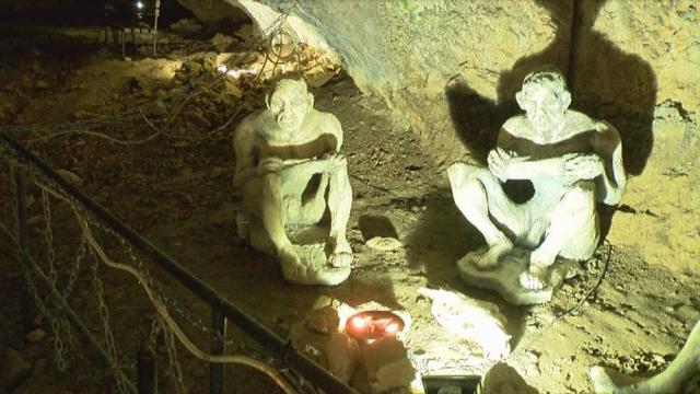 Уникална находка: Откриха най-ранни следи на хомо сапиенс в пещерата „Бачо Киро“ (СНИМКИ)