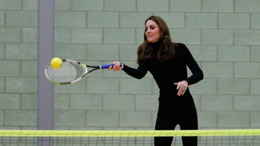  Как кралското семейство поддържа добра форма по време на пандемията 