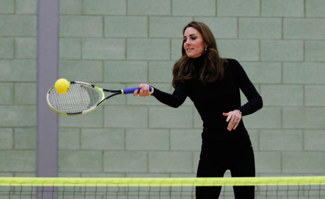  Как кралското семейство поддържа добра форма по време на пандемията 