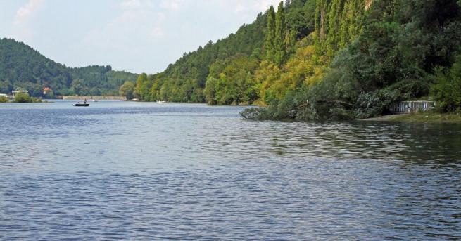 Рибари откриха труп на жена в Панчаревското езеро. По информация