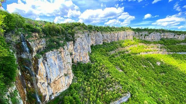 Кътче от Рая – водопадът Скакля (ГАЛЕРИЯ)