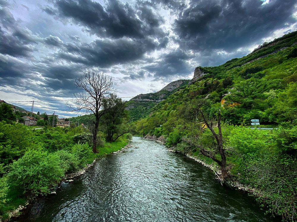 Водопад Скакля