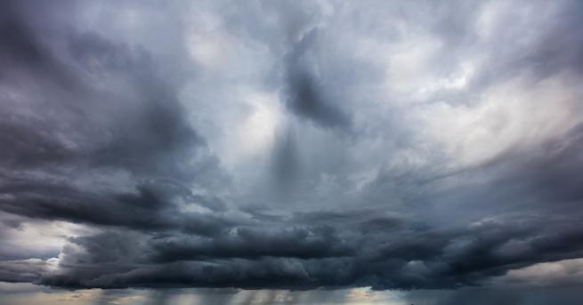 През следващото денонощие облачността ще е по често значителна Ще има