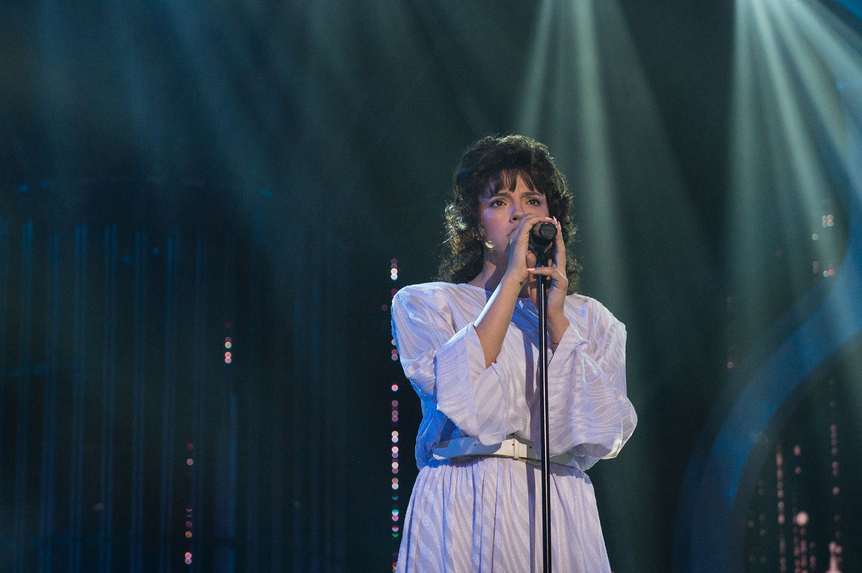 DARA влезе в образа на Мария Нейкова