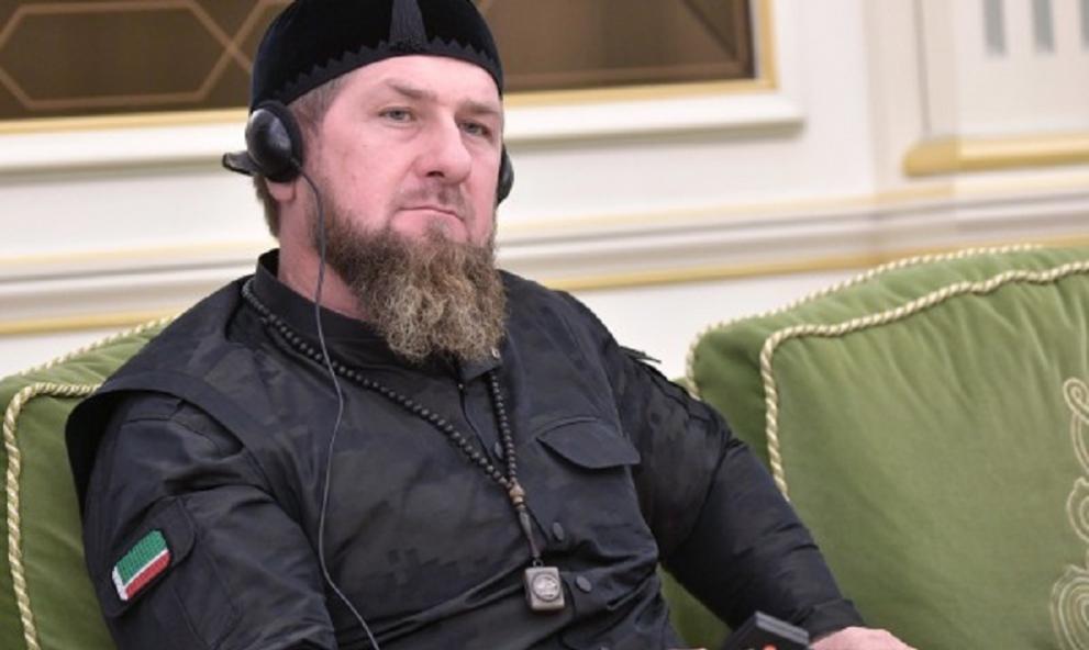Влиятелният лидер на руската ЧеченскарепубликаРамзан Кадиров каза, че Москва няма