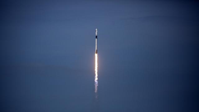 Руският космически кораб „Прогрес МС-17
