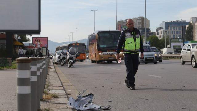 Тежка катастрофа със загинал моторист блокира „Цариградско шосе“ (ГАЛЕРИЯ)