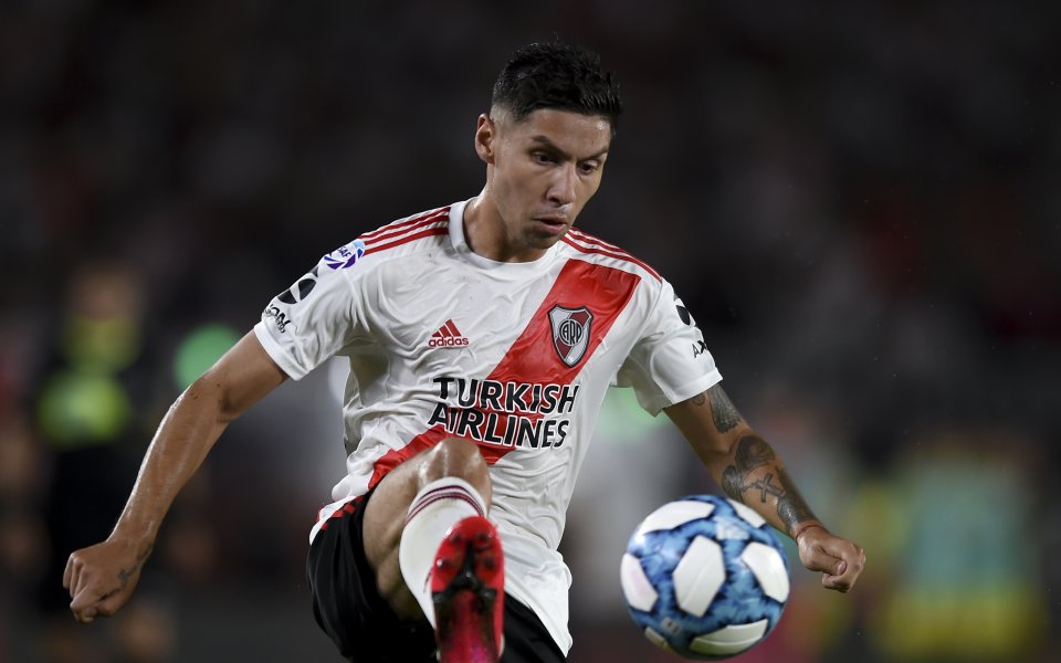 Рома се интересува от привличането на защитника на Ривър Плейт