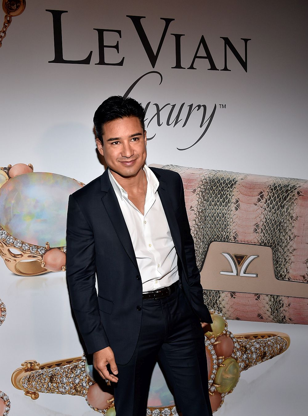 Марио Лопес