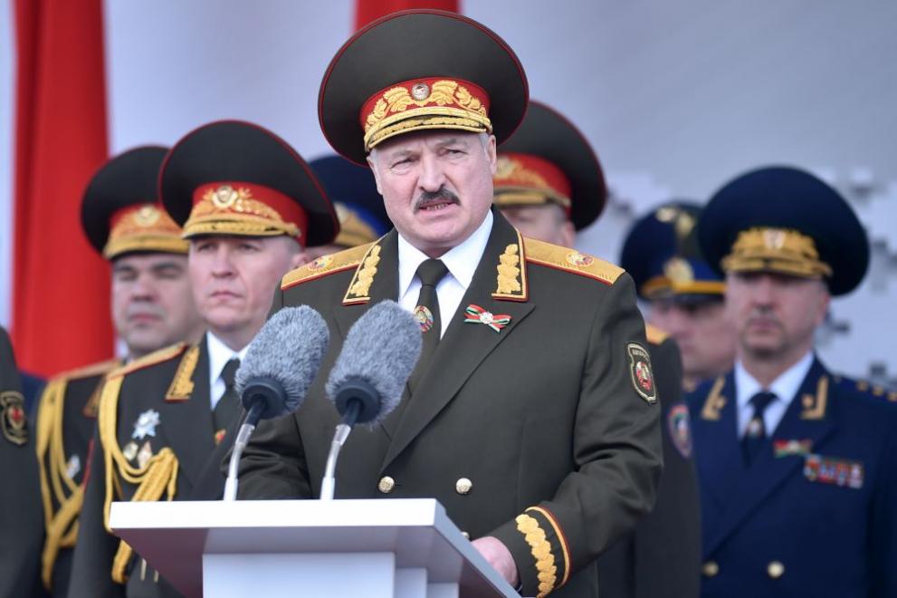 Президентът на Беларус Александър Лукашенко предупреждава Запада да не притиска