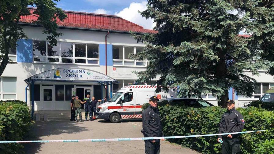  Убит преподавател в Словакия, учителка и деца са ранени 