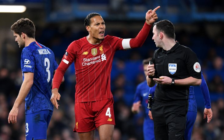 Ван Дайк честити новата година и надъха феновете на Ливърпул