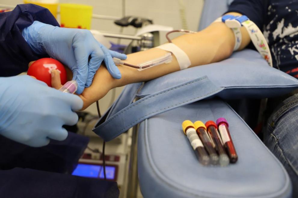 Даряване на кръвна плазма във ВМА