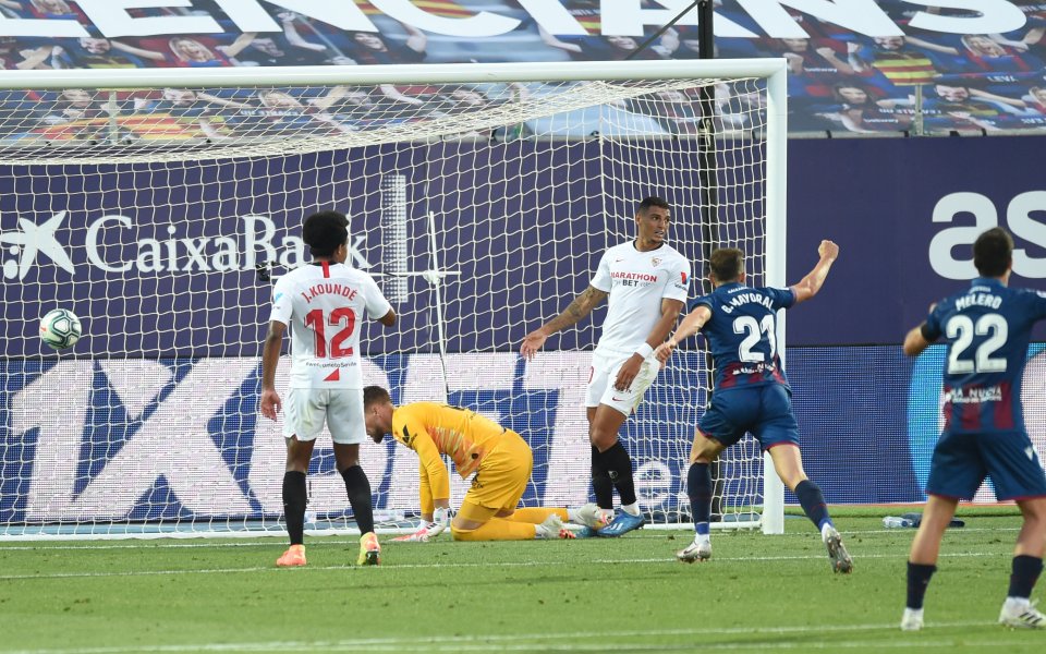 Отборите на Леванте и Севиля не успяха да се победят