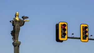 Статуята на София