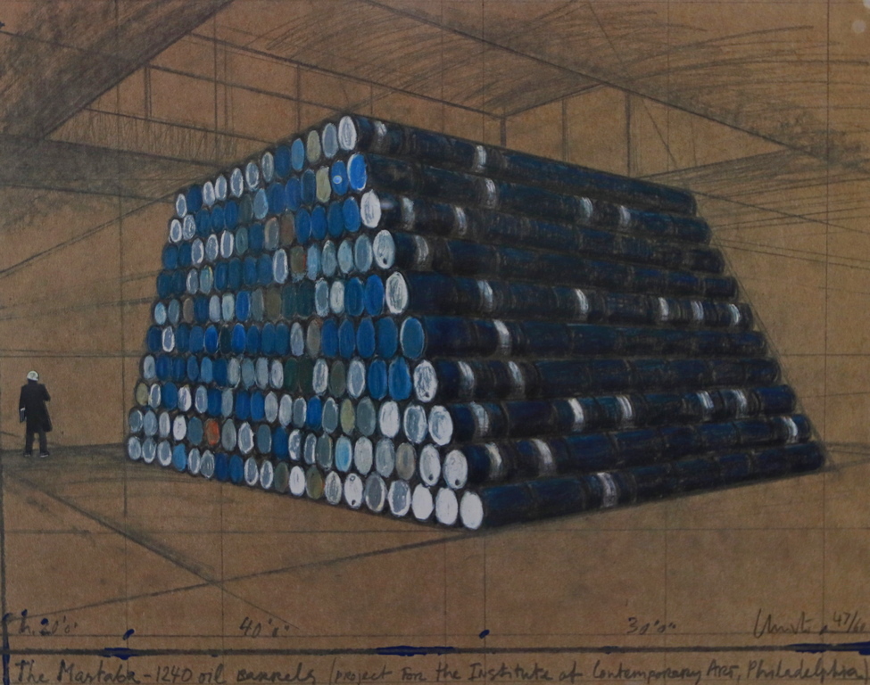 <p>В експозицията посетителите ще видят 5 литографии и фотогравюри на негови проекти, част от колекцията на СГХГ придобити през 2015 г., когато бе представена за първи път в България изложбата &bdquo;Кристо и Жан-Клод: графики и обекти 1963 -2014&ldquo;.</p>