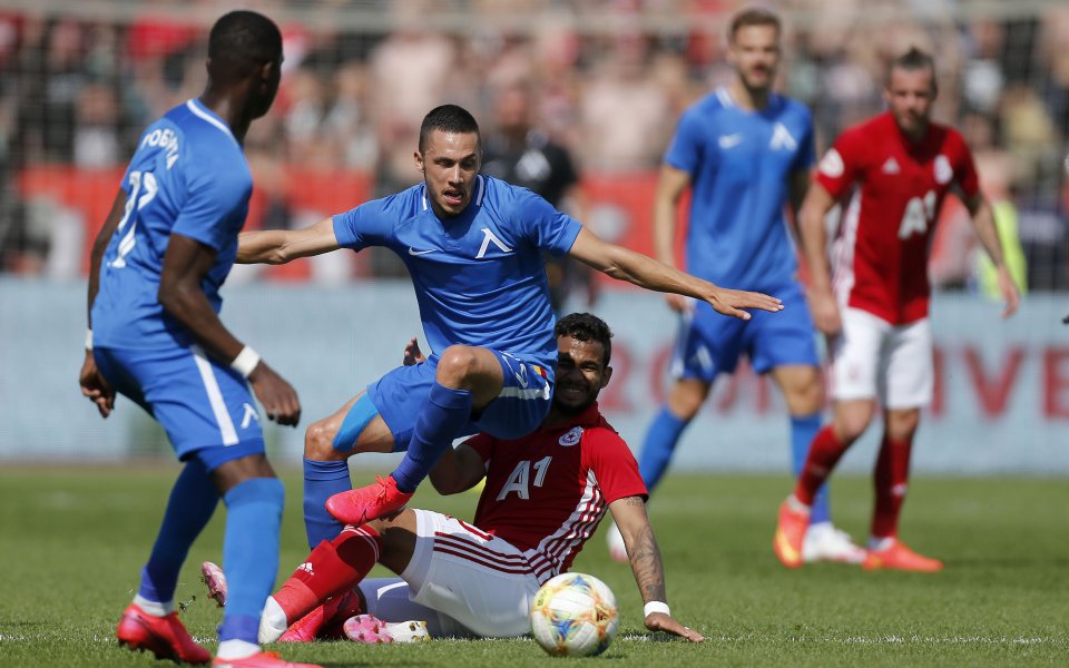 Нападателят на Левски - Станислав Иванов, е отказал офертата на