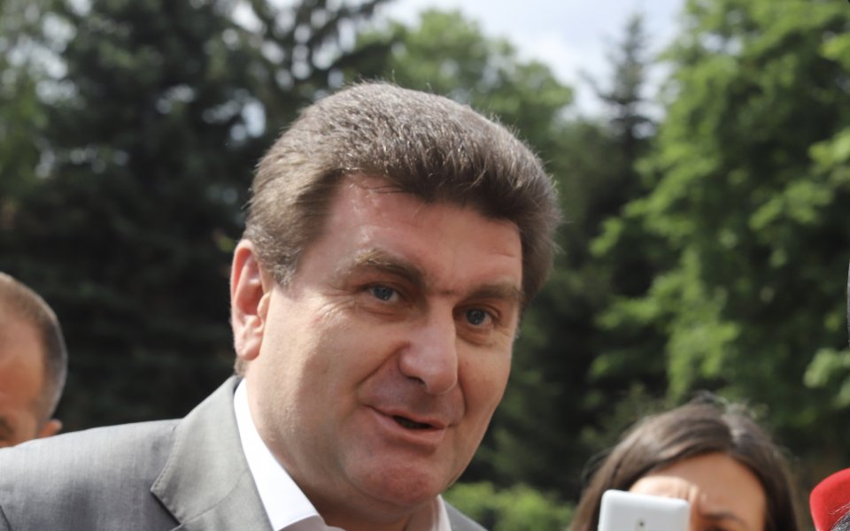 Валентин Златев на разпит в спецпрокуратурата
