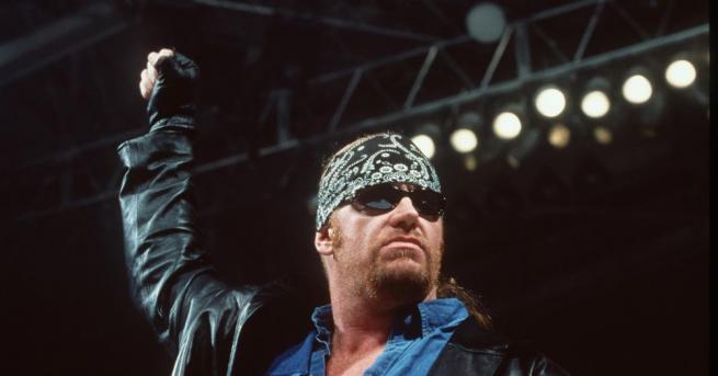Легендата на кеч федерацията WWE Гробаря The Undertaker обяви че