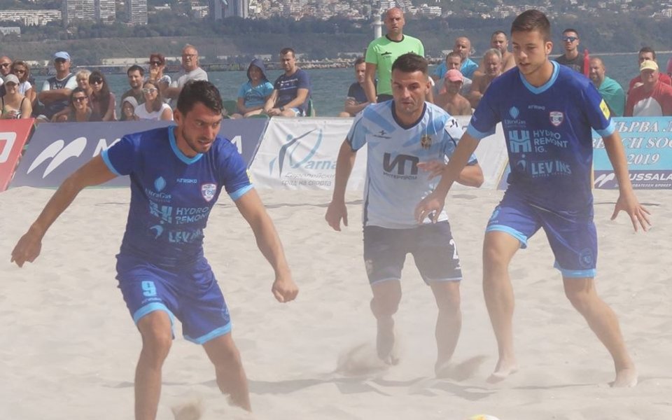 Комисията по плажен футбол към Българския футболен съюз обяви окончателния