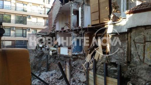  Стена на жилищна постройка се срути в Пловдив 