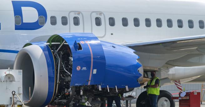 Боинг възобновява тестовите полети на проблемния си модел 737 Макс