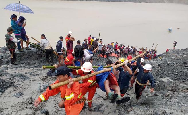 Наводнения и свлачища в Мианмар: Петима са загинали, а 40 000 са евакуирани