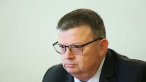От днес досегашният председател на антикорупционната комисия КПКОНПИ Сотир Цацаров