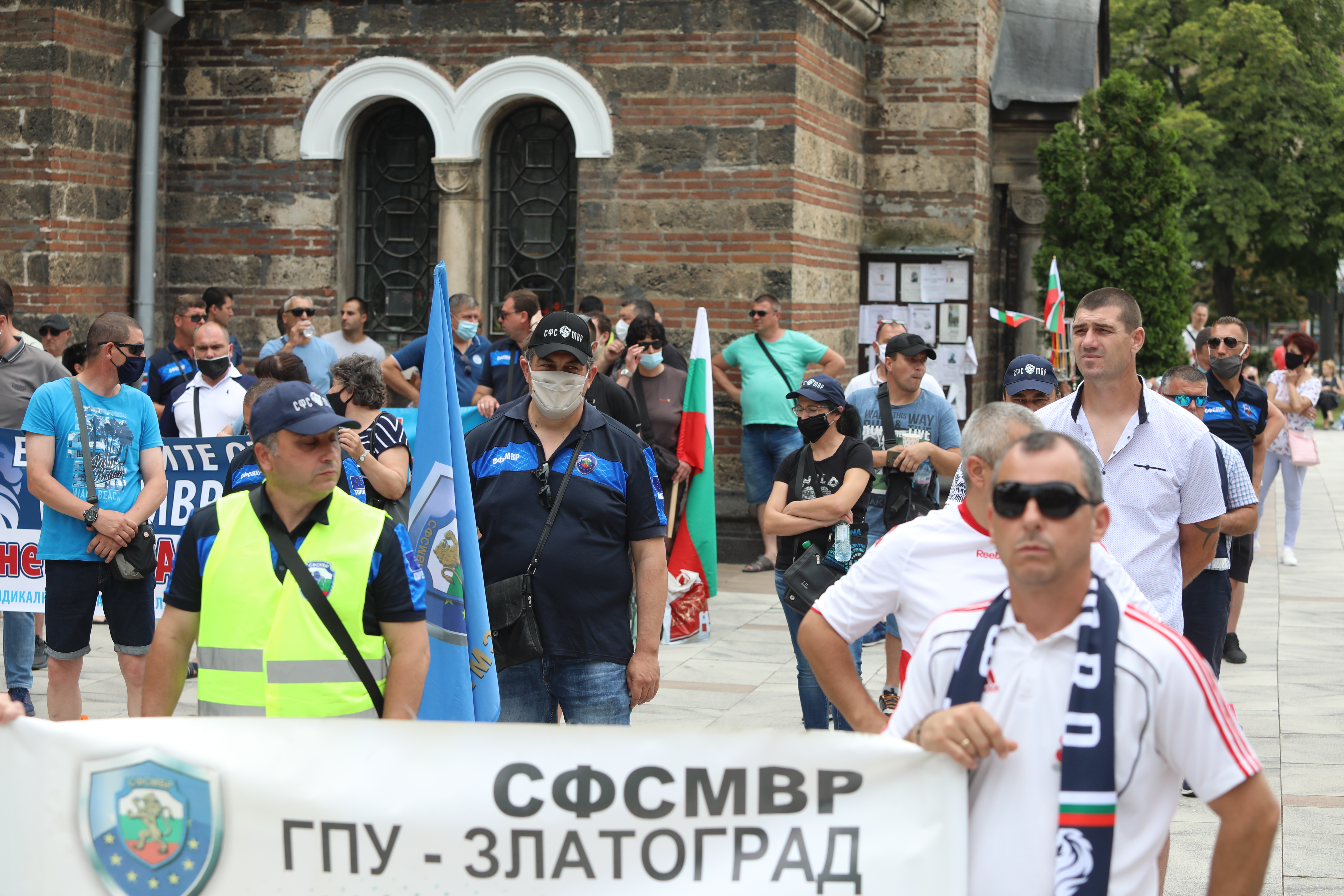 Ако не се стигне до решения, протестите ще продължат, заканиха се протестиращите