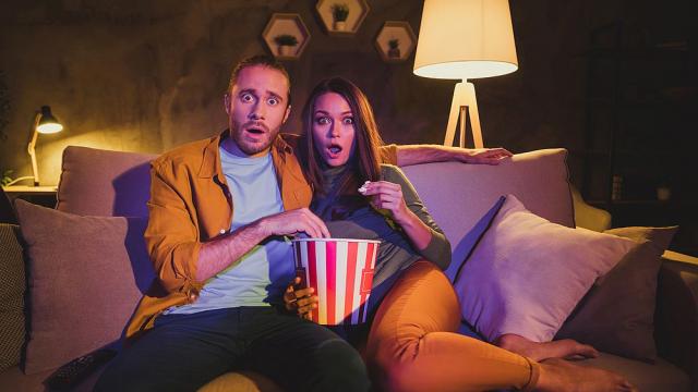 Защо някои хора обичат филми на ужасите, а други не могат да спят след това