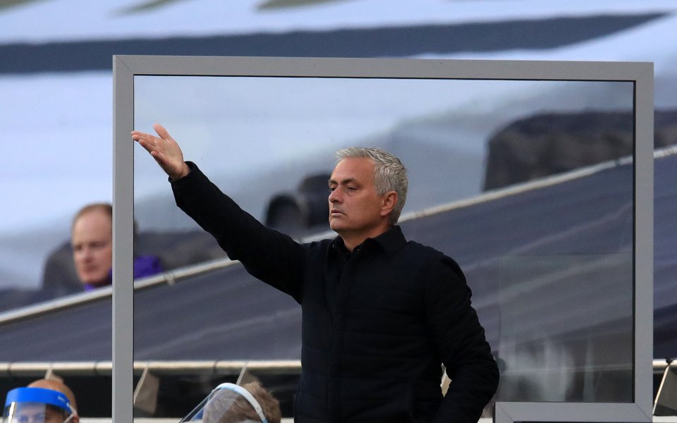 Разбираемо, мениджърът на Тотнъм - Жозе Моуриньо, не бе в