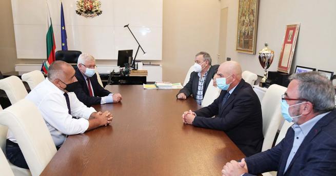Министър председателят Бойко Борисов проведе работна среща с членовете на Националния