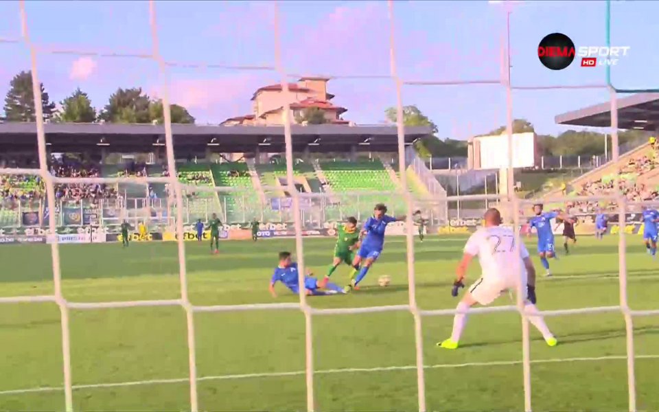 Резервата Дан Битон прави резултата класически - 3:0 за Лудогорец